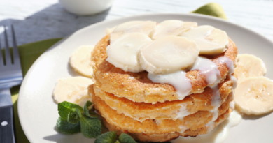 Panquecas de banana com farinha de coco