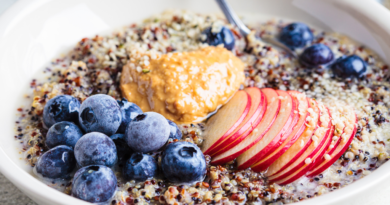 Mingau de quinoa com maçã e canela